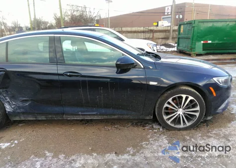 2018 Buick Regal Sportback Essence из США, поврежденный, VIN W04GP6SX2J1133307